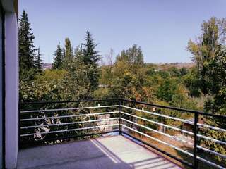 Проживание в семье Agora Тбилиси Двухместный номер с 1 кроватью и балконом-24