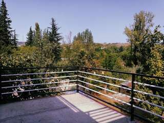 Проживание в семье Agora Тбилиси Двухместный номер с 1 кроватью и балконом-26